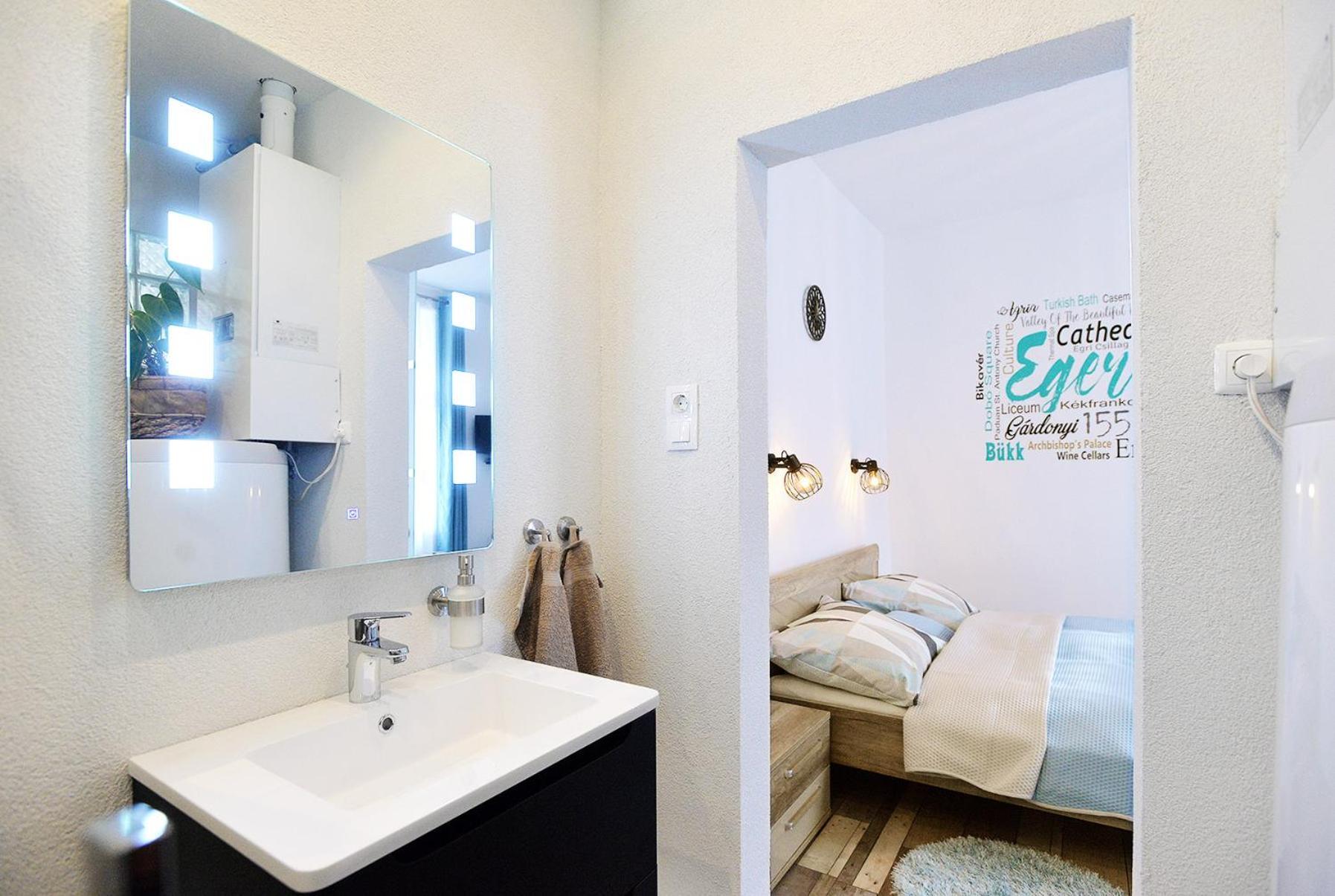 Nobilis Apartman Eger Bagian luar foto