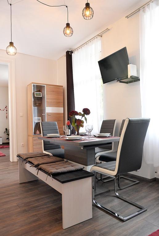Nobilis Apartman Eger Bagian luar foto