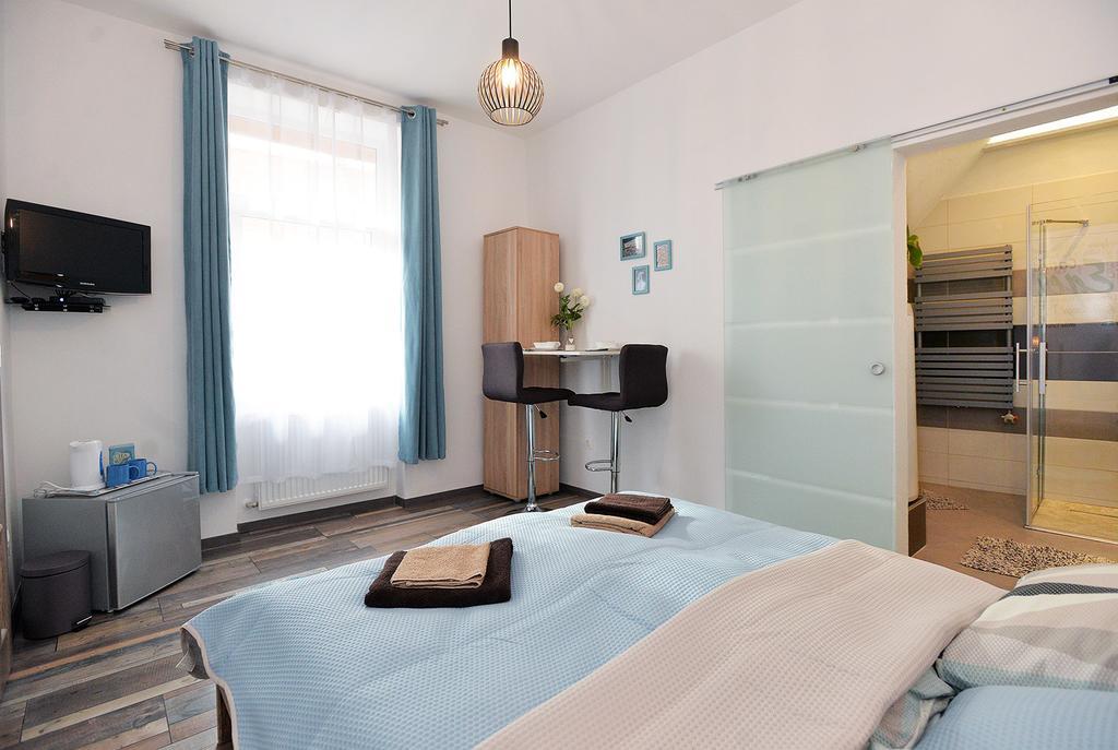 Nobilis Apartman Eger Bagian luar foto