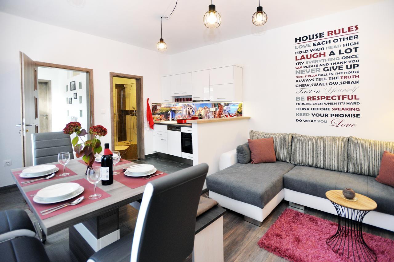 Nobilis Apartman Eger Bagian luar foto
