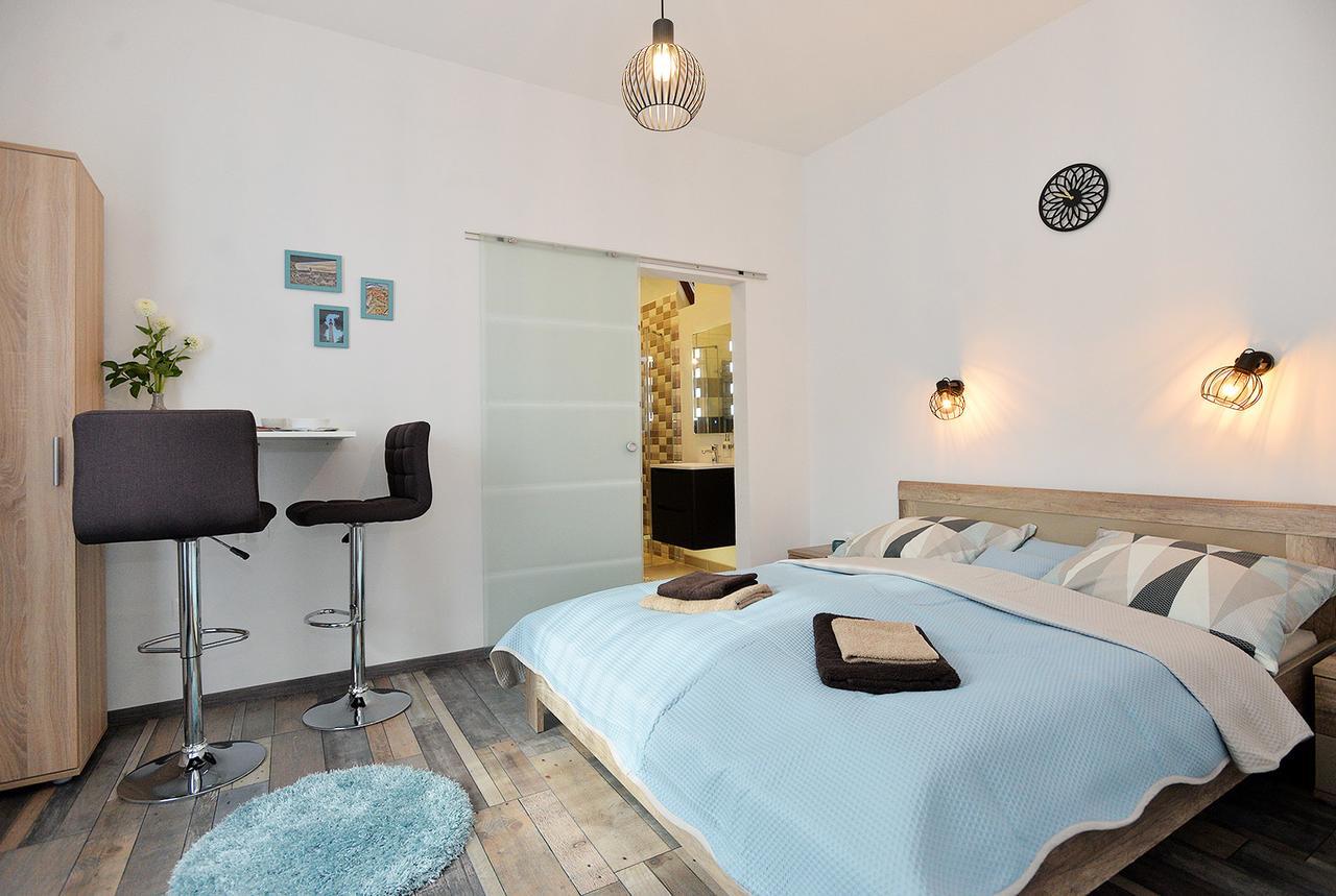 Nobilis Apartman Eger Bagian luar foto