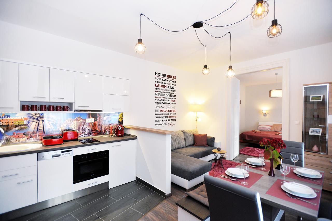 Nobilis Apartman Eger Bagian luar foto